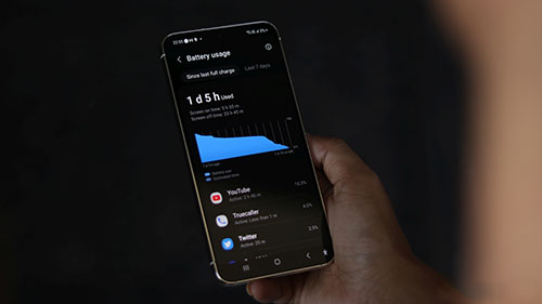 الكشف عن سعة البطارية لهاتف Galaxy S25